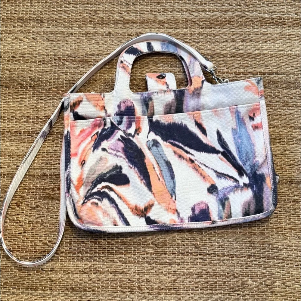 Vince Camuto Cream and Black Tote Bag with Sophisticated Design